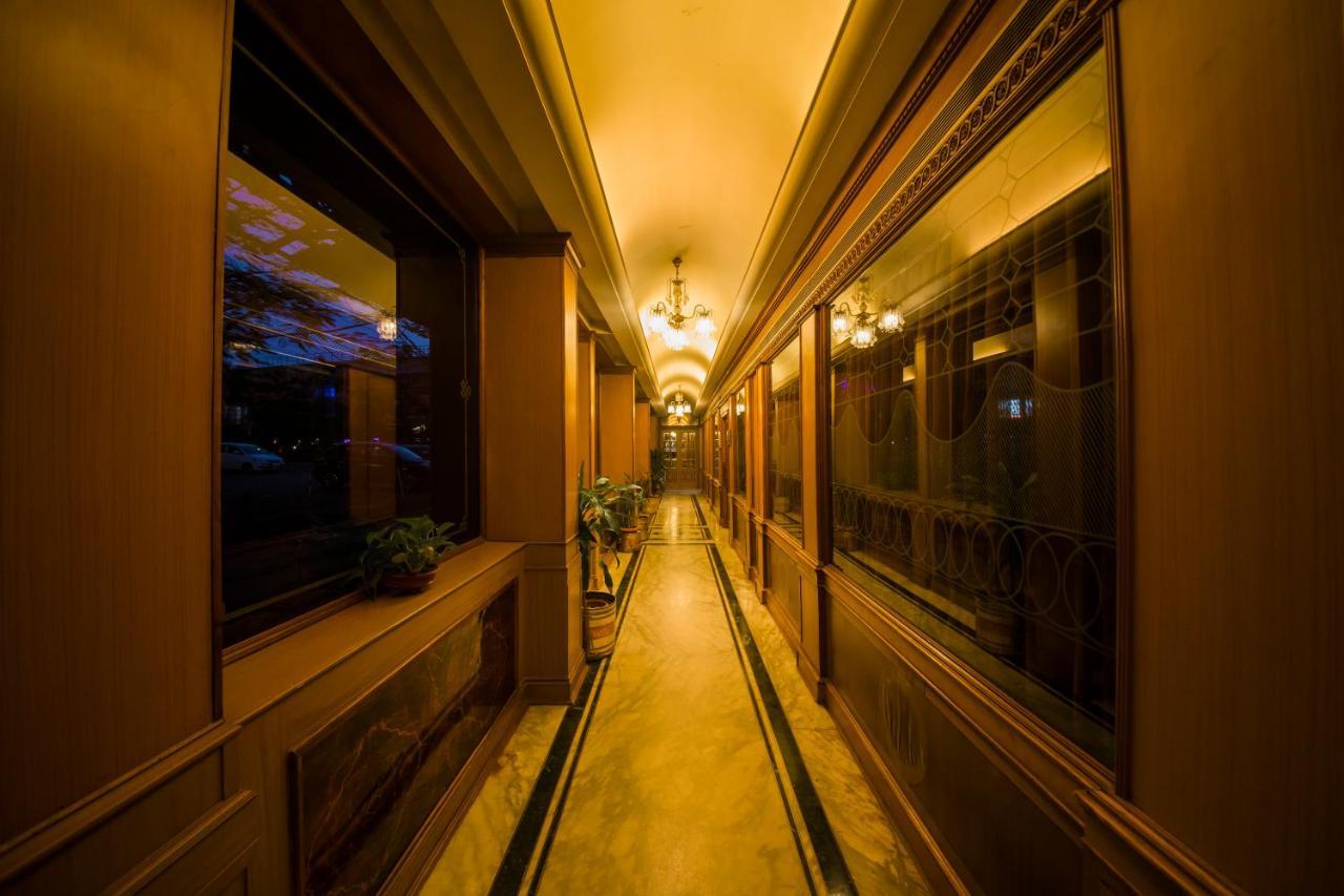 Отель The Renai Cochin Коччи Экстерьер фото